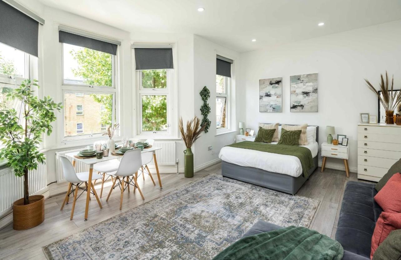 S5 Spacious-bright Studio-zone2-superkingbed Appartement Londen